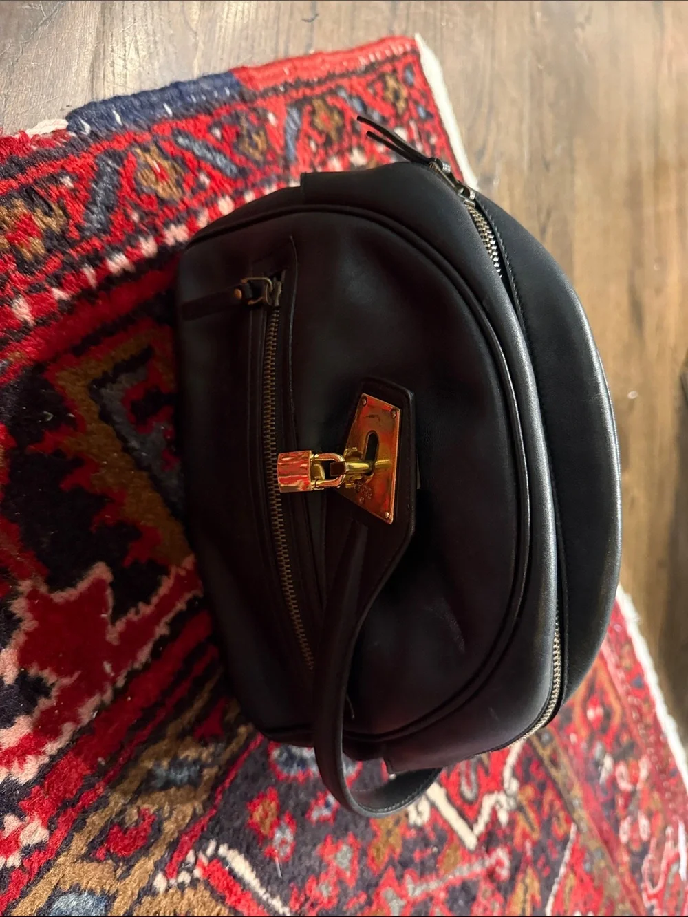 Gucci Vintage ‘00s Leather Dome Satchel with Gold Lock